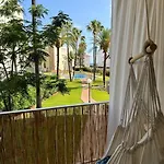Increible Piso A Pocos Metros Del Mar Con Piscina Apartman *