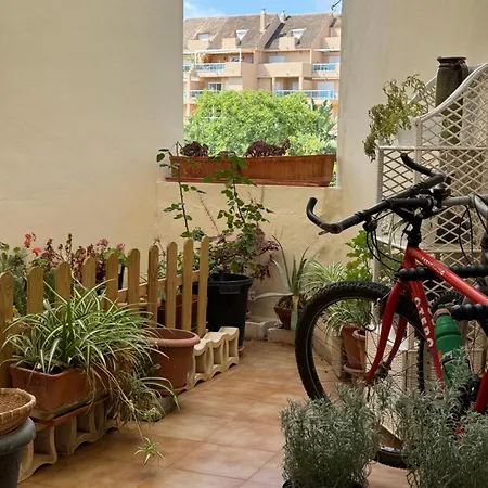 Increible Piso A Pocos Metros Del Mar Con Piscina Apartment *