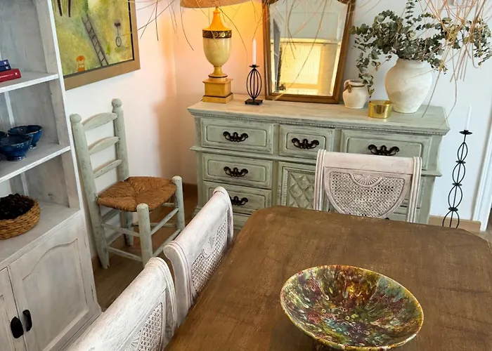 Increible Piso A Pocos Metros Del Mar Con Piscina * Денія